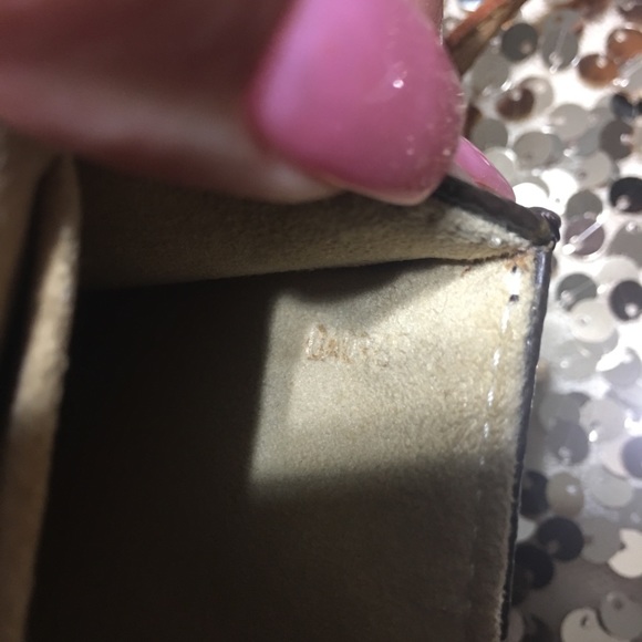 *SOLD* Authentic LV Twin Pochette - Picture 8 of 8